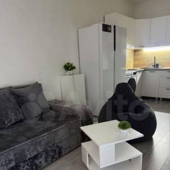 Сдается 1-комнатная квартира, 46 м²