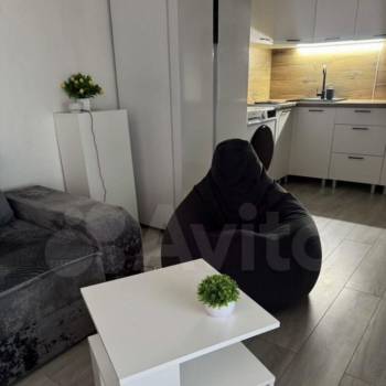 Сдается 1-комнатная квартира, 46 м²