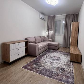 Сдается 1-комнатная квартира, 34 м²