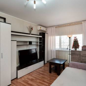 Продается 1-комнатная квартира, 34 м²