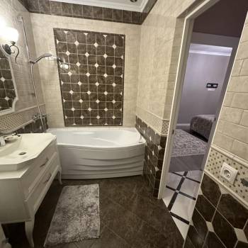 Продается 3-х комнатная квартира, 116 м²