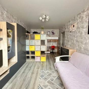 Продается 1-комнатная квартира, 37 м²