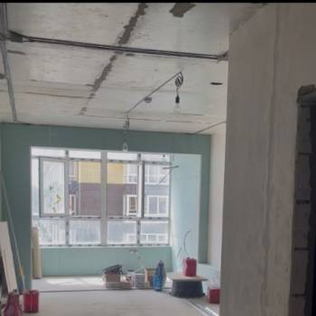 Продается 1-комнатная квартира, 28,4 м²