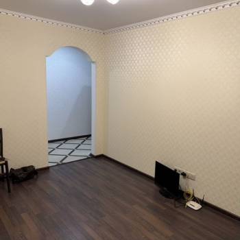 Продается 1-комнатная квартира, 36 м²