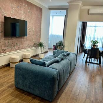 Сдается Многокомнатная квартира, 147 м²