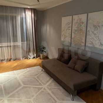 Сдается Многокомнатная квартира, 70 м²