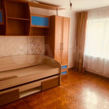 Сдается Многокомнатная квартира, 60 м²