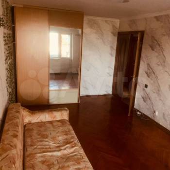 Сдается Многокомнатная квартира, 60 м²