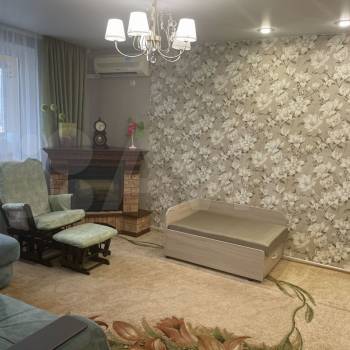 Продается 3-х комнатная квартира, 63 м²