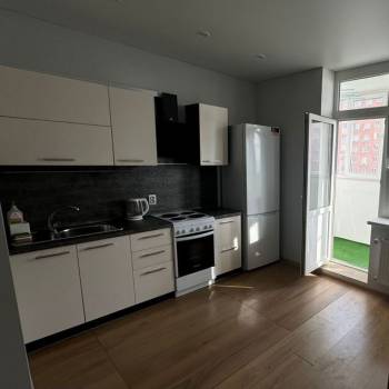 Сдается 1-комнатная квартира, 37 м²