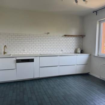 Продается 3-х комнатная квартира, 90,4 м²