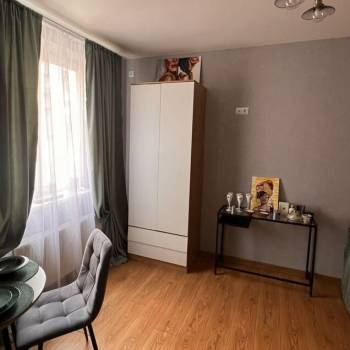 Продается 1-комнатная квартира, 24,3 м²