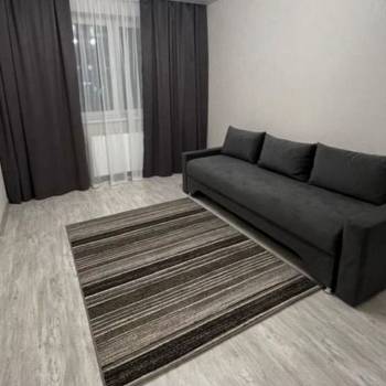 Сдается 2-х комнатная квартира, 80 м²
