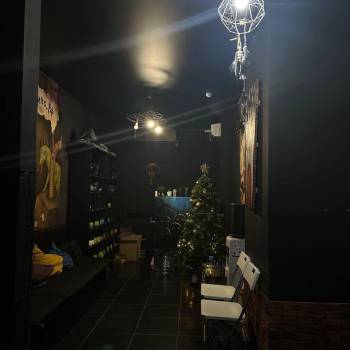 Продается Нежилое помещение, 180 м²