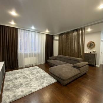 Продается 3-х комнатная квартира, 75,7 м²