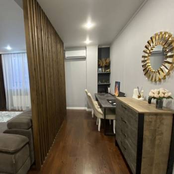 Продается 3-х комнатная квартира, 75,7 м²
