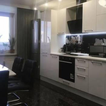 Продается 3-х комнатная квартира, 74,9 м²