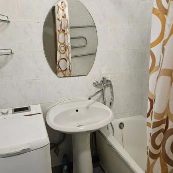 Сдается Многокомнатная квартира, 65 м²