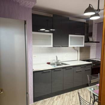 Сдается Многокомнатная квартира, 79 м²