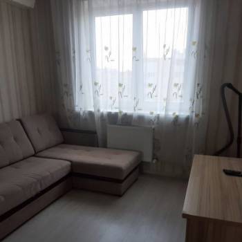 Сдается 1-комнатная квартира, 35 м²