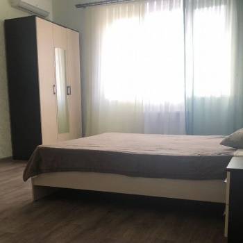 Сдается 1-комнатная квартира, 50 м²