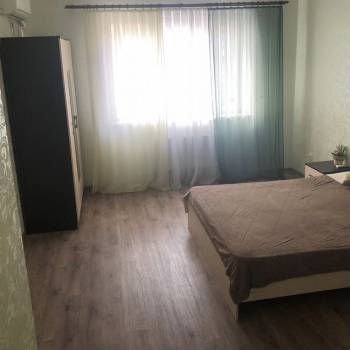 Сдается 1-комнатная квартира, 50 м²