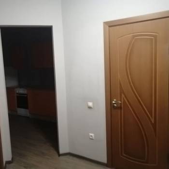 Продается 1-комнатная квартира, 38 м²