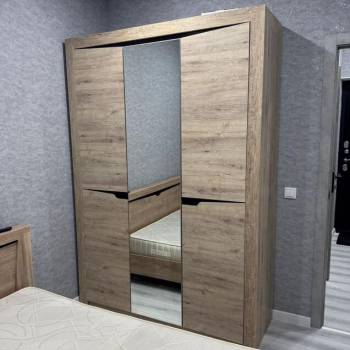 Продается 1-комнатная квартира, 36 м²