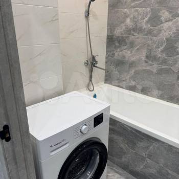 Продается 1-комнатная квартира, 36 м²
