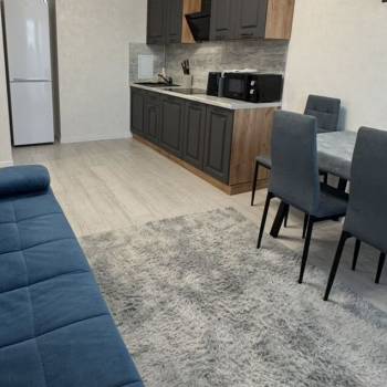 Сдается 1-комнатная квартира, 42 м²