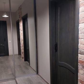 Сдается 1-комнатная квартира, 42 м²