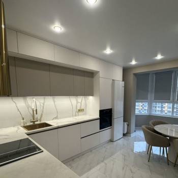 Продается 1-комнатная квартира, 45 м²