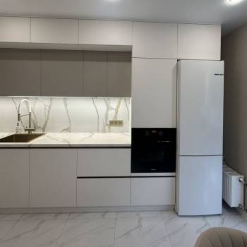 Продается 1-комнатная квартира, 45 м²