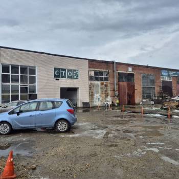 Сдается Нежилое помещение, 383,7 м²