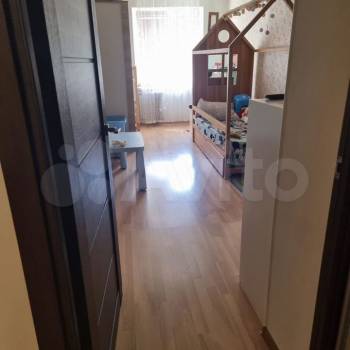 Продается 3-х комнатная квартира, 62 м²