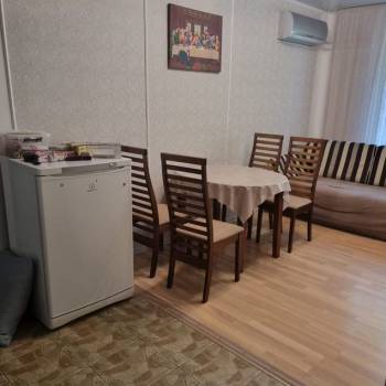 Продается 3-х комнатная квартира, 62 м²