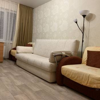 Сдается 1-комнатная квартира, 35 м²