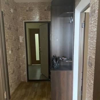 Сдается 1-комнатная квартира, 39 м²