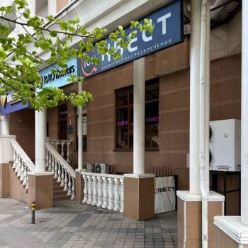 Сдается Нежилое помещение, 90 м²