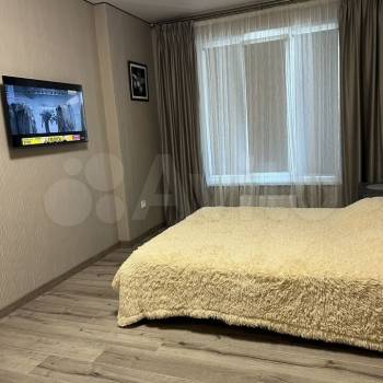 Сдается 1-комнатная квартира, 41 м²