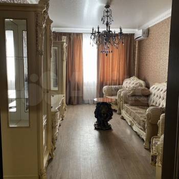 Сдается Многокомнатная квартира, 100 м²