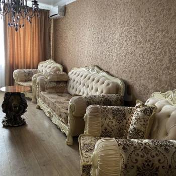 Сдается Многокомнатная квартира, 100 м²