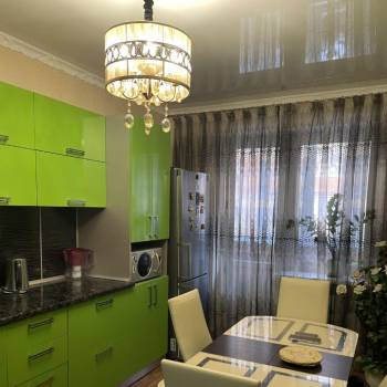 Продается 1-комнатная квартира, 40 м²
