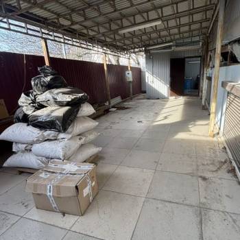 Сдается Нежилое помещение, 200 м²