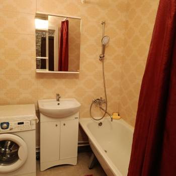 Сдается 2-х комнатная квартира, 62 м²