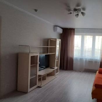 Сдается 1-комнатная квартира, 38,9 м²