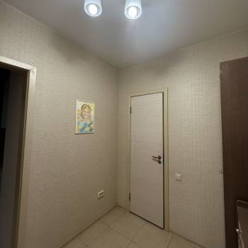 Сдается 1-комнатная квартира, 39 м²