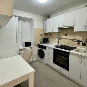 Продается 2-х комнатная квартира, 42 м²