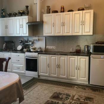 Продается Дом, 220 м²