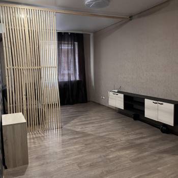 Сдается 1-комнатная квартира, 43 м²